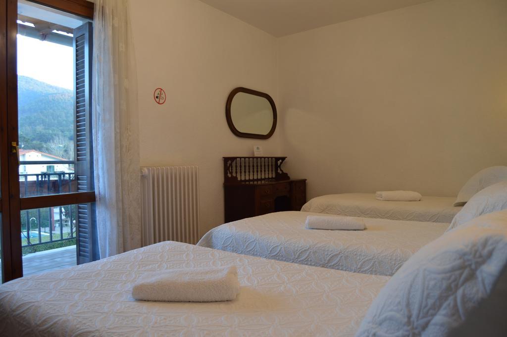 Pension El Peregrino De Larrasoana Exterior foto