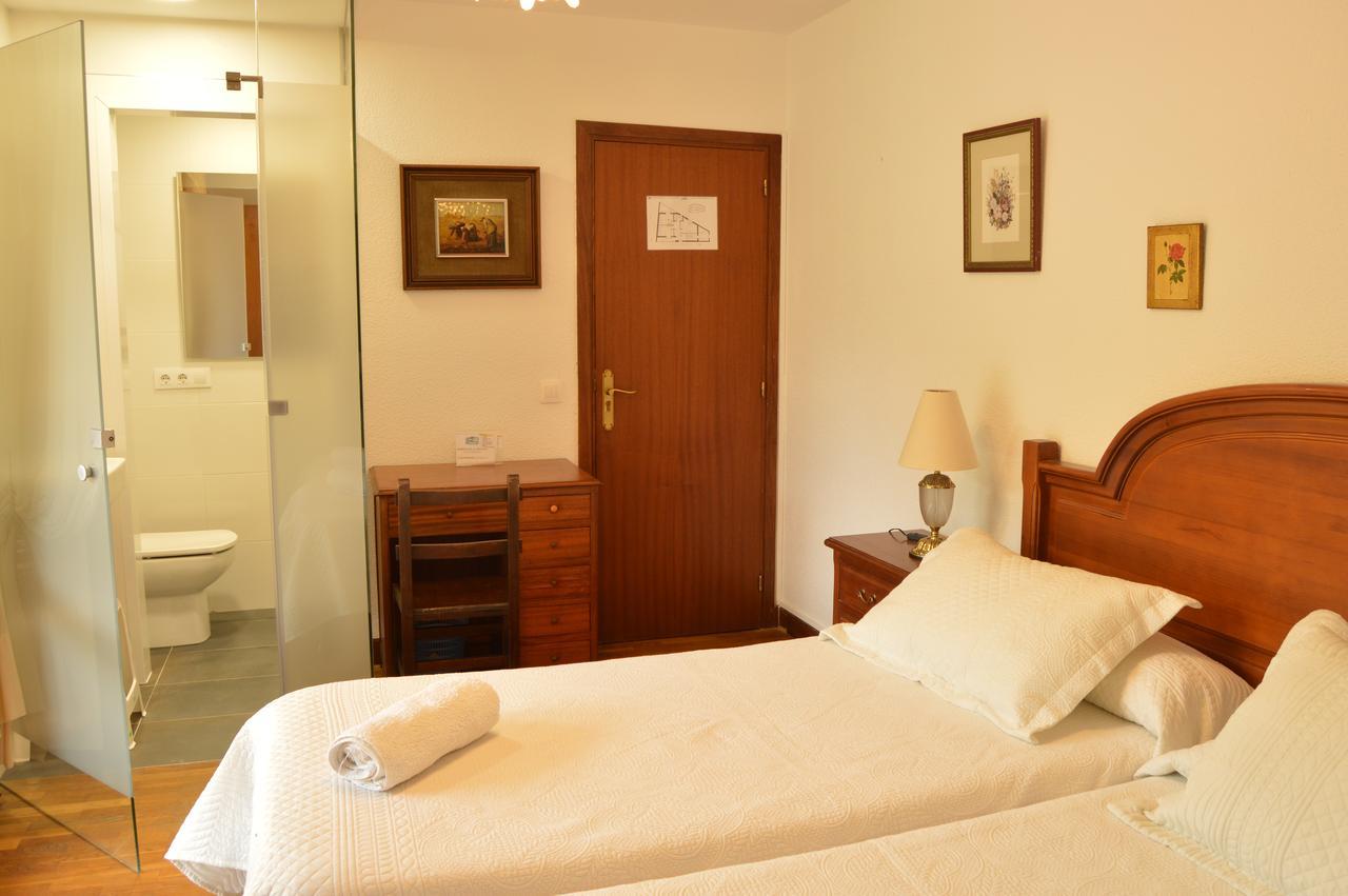 Pension El Peregrino De Larrasoana Exterior foto